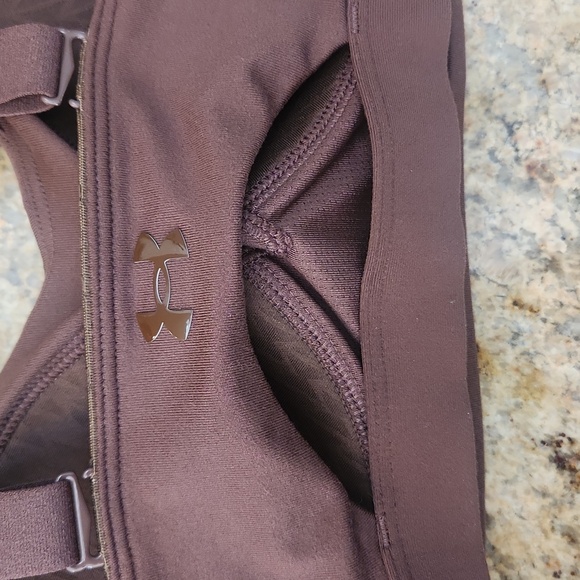 Under Armour Brown Convertible Sports Bra.  New With Tags!! - Picture 10 of 15